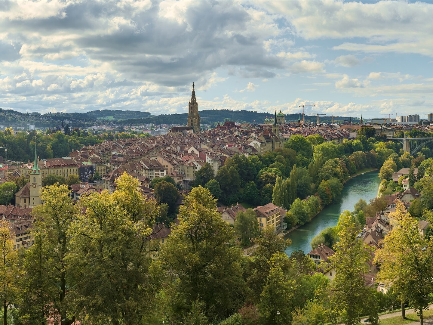View from the Rosengarten over Bern's old town, the Münster and the Aare